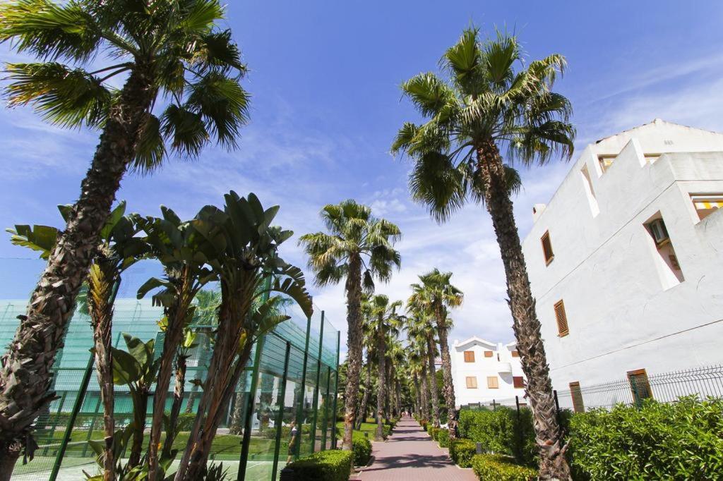 Апартаменти Sunflat Holidays Paradise Punta Prima Ла-Пінеда Екстер'єр фото